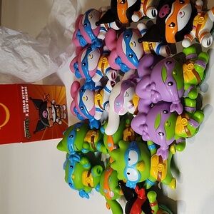 Mcdonald's Happy Meal ToyTurtles Hello Kitty × Friend  Mini Figures Set Of 15